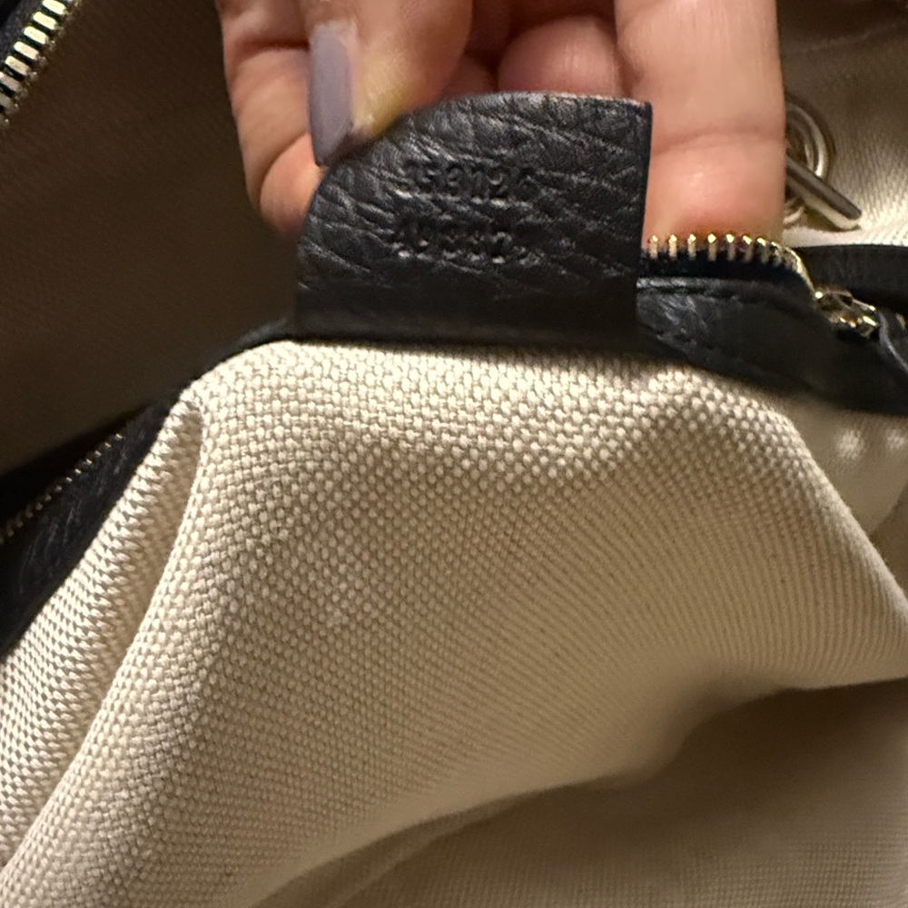 Gucci Black Soho Double Chain Bag - Leather Shoulder Bag with Gold Chain - Picture 12 of 17